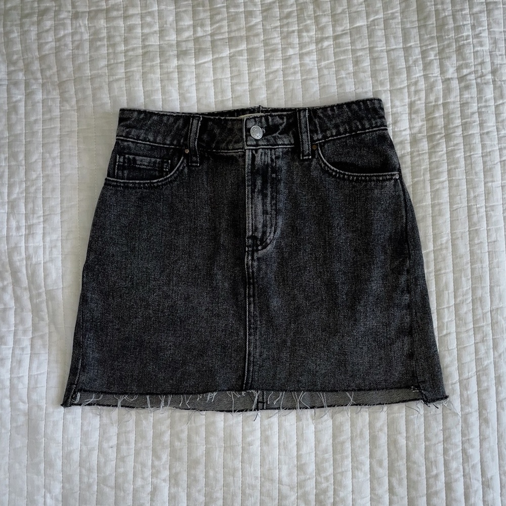 pacsun black jean skirt